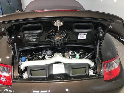 Used 2008 Porsche 911 Turbo AWD/4WD image 33