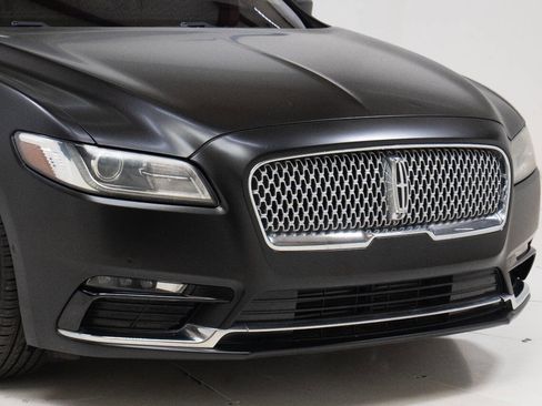 Used 2019 Lincoln Continental Reserve image 9