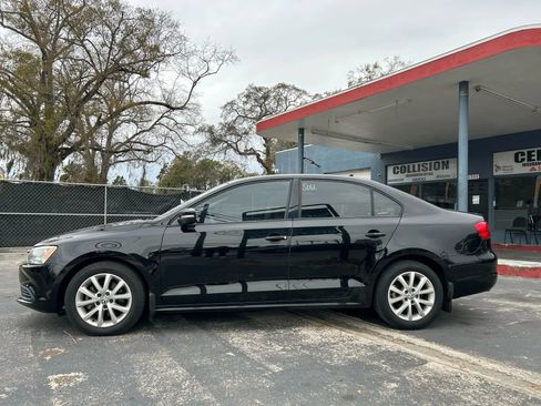 Used 2012 Volkswagen Jetta SE FWD image 6