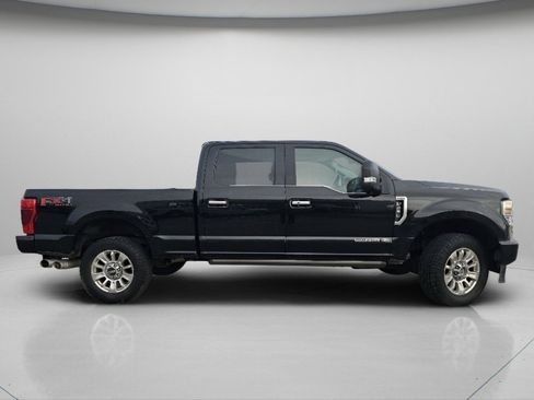 Used 2022 Ford F250 Limited w/ FX4 Off-Road Package image 30