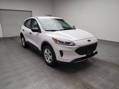 Used 2020 Ford Escape S AWD/4WD image 13