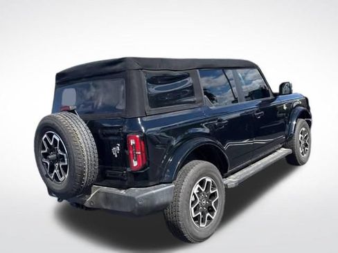 Used 2023 Ford Bronco Outer Banks AWD/4WD image 6