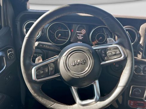 Used 2022 Jeep Wrangler Unlimited Rubicon w/ Xtreme Recon 35" Tire Package image 13