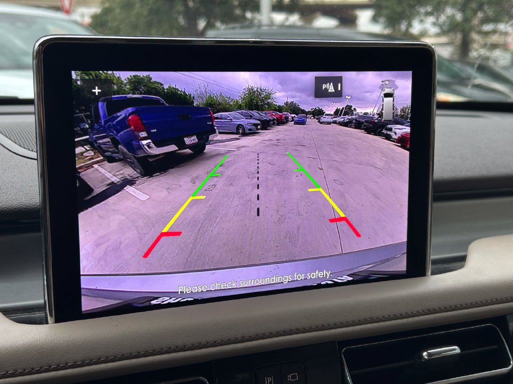 Used 2023 Lincoln Aviator AWD w/ Class IV Trailer Tow Package image 34