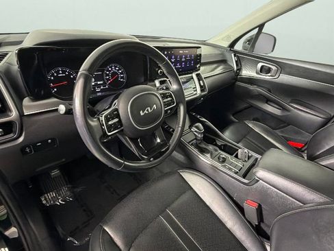 Used 2023 Kia Sorento S w/ Panoramic Sunroof Package FWD image 18