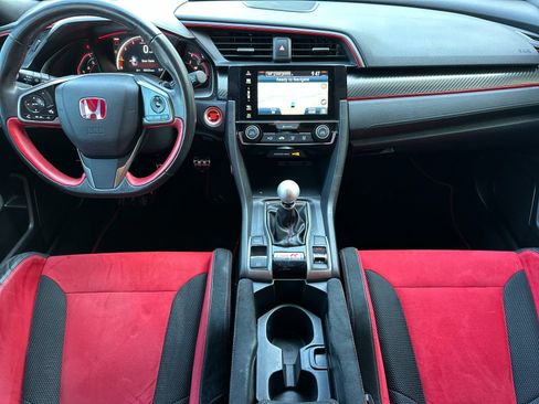 Used 2018 Honda Civic Type R image 13