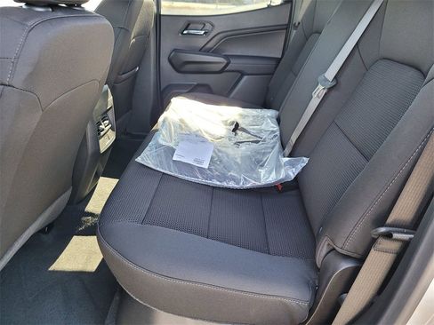 New 2026 GMC Canyon Elevation image 8