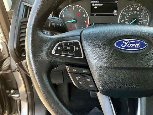Used 2021 Ford EcoSport Titanium image 11
