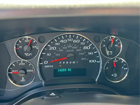 Certified 2024 GMC Savana 2500 w/ Driver Convenience Package RWD image 11