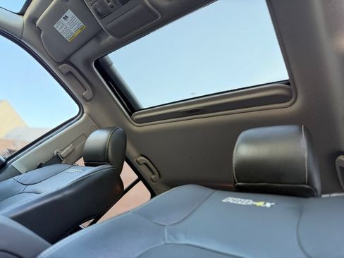 Used 2020 Nissan Frontier PRO-4X AWD/4WD image 13