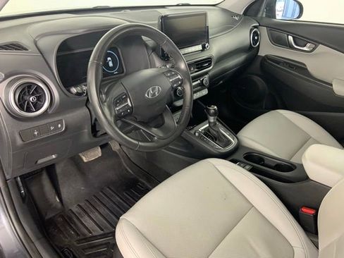 Used 2022 Hyundai Kona Limited AWD/4WD image 21