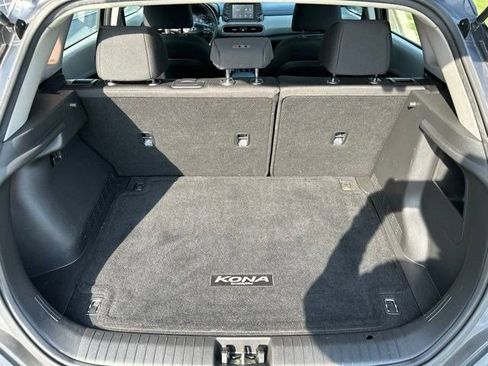 Used 2020 Hyundai Kona SE FWD image 41