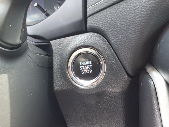Used 2024 Toyota RAV4 XLE FWD image 11