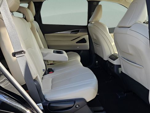Used 2023 INFINITI QX60 Luxe w/ Cargo Package image 76