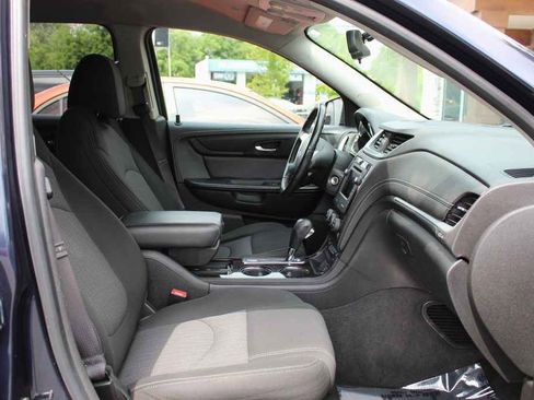 Used 2015 Chevrolet Traverse LT w/ Style and Technology Package AWD/4WD image 32
