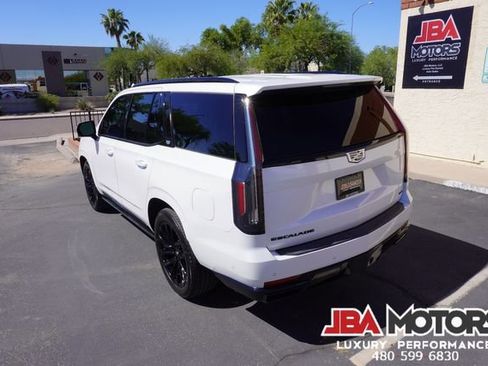 Used 2021 Cadillac Escalade Sport Platinum w/ LPO, ONYX Package image 43