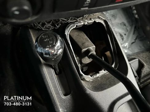 Used 2012 Jeep Wrangler Sport image 13