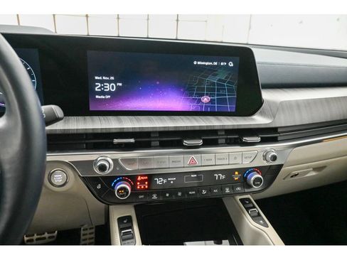Used 2023 Kia Telluride SX Prestige image 15