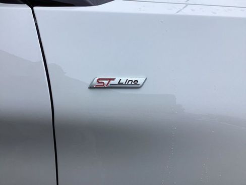 New 2026 Ford Explorer ST-Line w/ ST-Line Street Pack AWD/4WD image 12