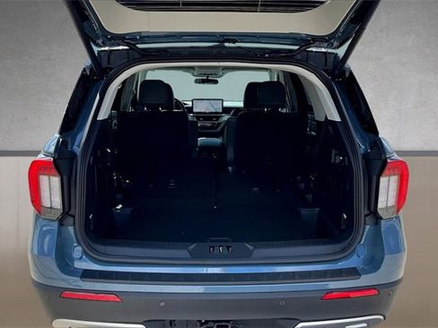 New 2025 Ford Explorer Active w/ Active Comfort Package image 4