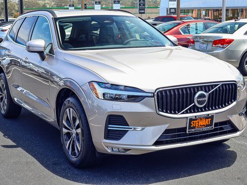 Used 2023 Volvo XC60 B5 Core AWD/4WD image 20
