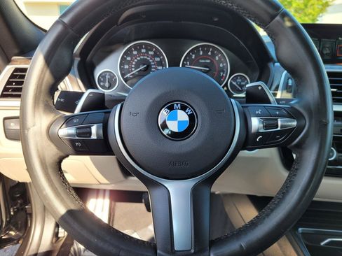 Used 2017 BMW 330i Sedan RWD image 34