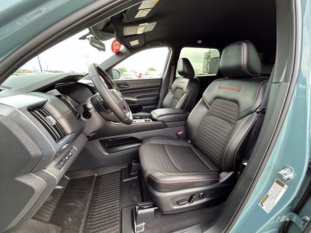 Certified 2026 Nissan Pathfinder Rock Creek AWD/4WD image 27