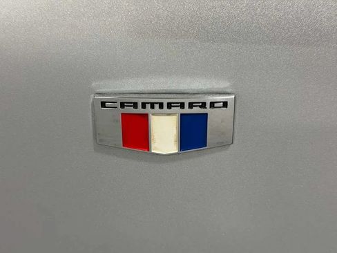 Used 2019 Chevrolet Camaro LT RWD image 11