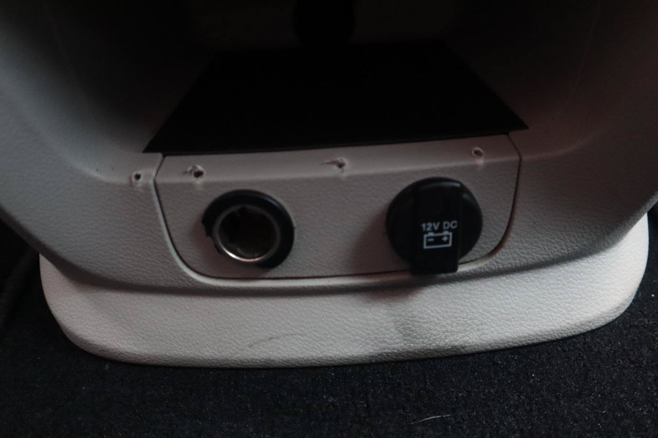 Used 2019 Dodge Grand Caravan SE w/ UConnect Hands-Free Group FWD image 62