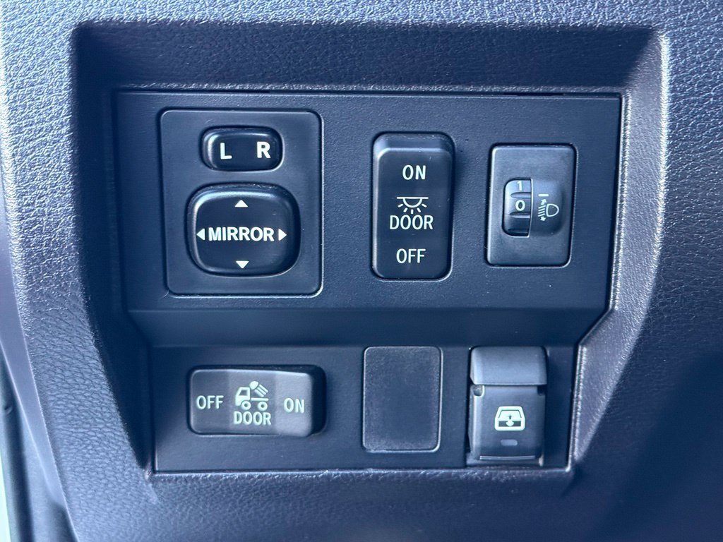 Used 2015 Toyota Tundra TRD Pro AWD/4WD image 14