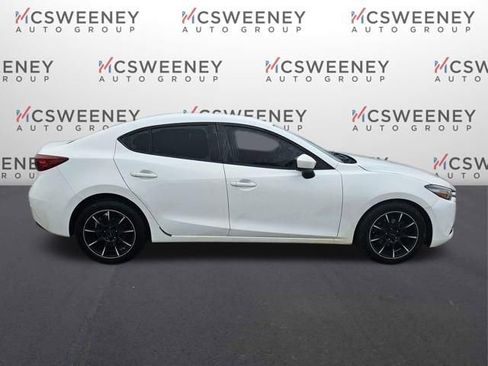 Used 2017 MAZDA MAZDA3 Sport image 6