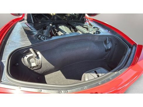 Used 2021 Chevrolet Corvette Stingray Preferred Cpe w/ Z51 Performance Package RWD image 31