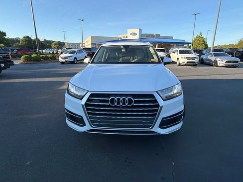 Used 2019 Audi Q7 2.0T Premium w/ Cold Weather Package AWD/4WD image 24