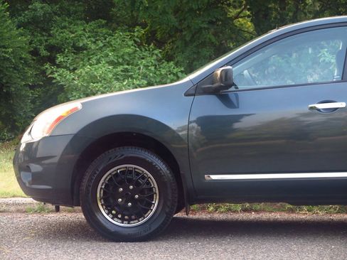 Used 2012 Nissan Rogue S AWD/4WD image 26