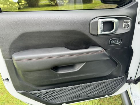 Used 2020 Jeep Gladiator Rubicon image 52