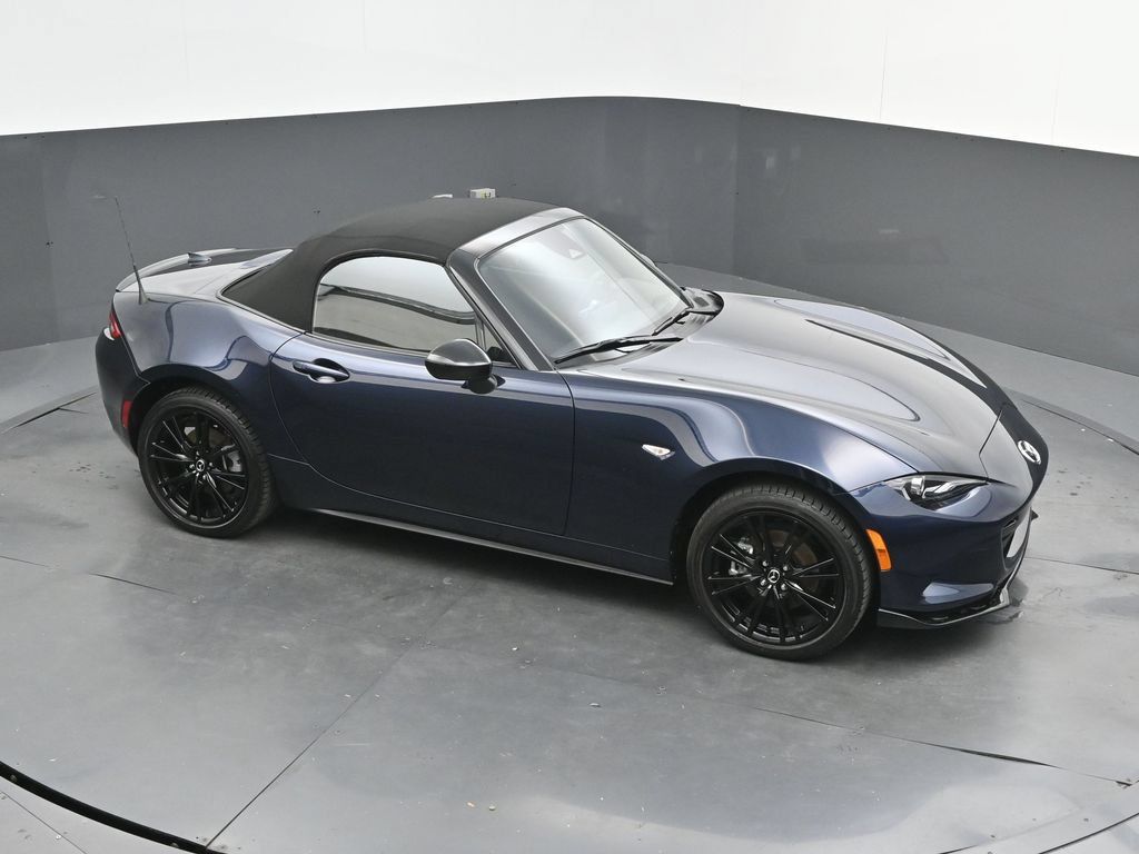 Used 2025 MAZDA MX-5 Miata Club RWD image 31