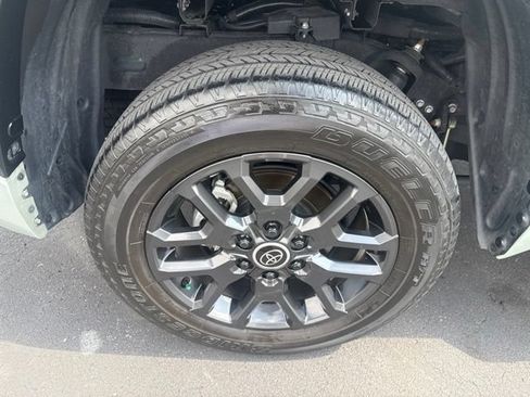 Used 2024 Toyota Tundra Platinum AWD/4WD image 15
