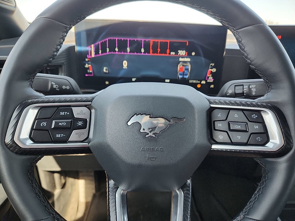 Used 2024 Ford Mustang Coupe RWD image 12