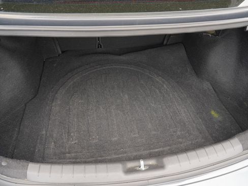 Used 2020 Hyundai Elantra SE FWD image 27