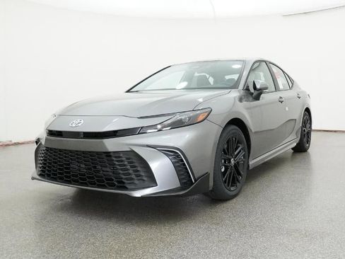 New 2026 Toyota Camry SE image 33