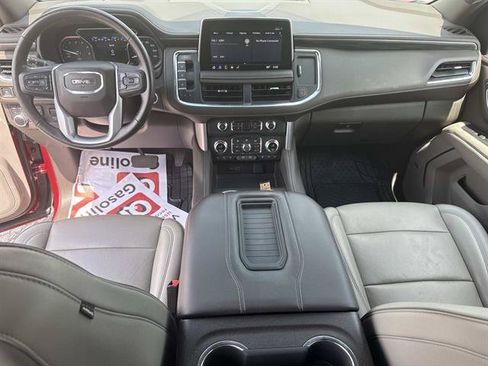 Used 2021 GMC Yukon SLT w/ SLT Luxury Plus Package AWD/4WD image 18