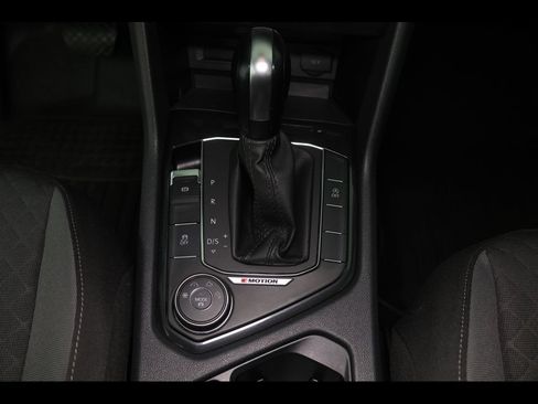 Used 2018 Volkswagen Tiguan S AWD/4WD image 26
