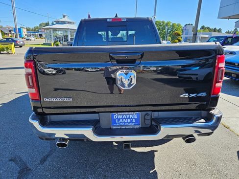 Used 2023 RAM 1500 Laramie AWD/4WD image 4
