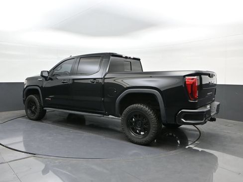 Used 2021 GMC Sierra 1500 AT4 w/ AT4 Premium Package AWD/4WD image 5