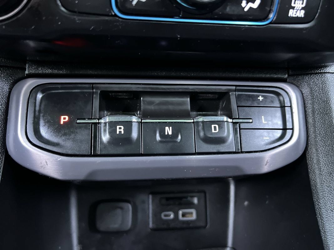 Used 2020 GMC Acadia AT4 w/ Trailering Package AWD/4WD image 24