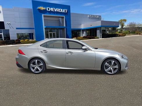 Used 2018 Lexus IS 300 AWD w/ Comfort Package image 28