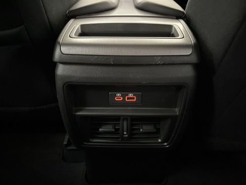 Used 2019 Nissan Murano SV image 31