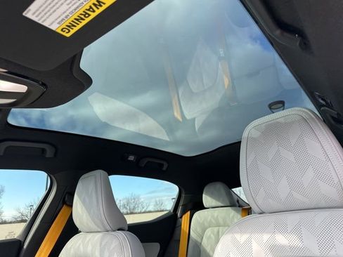 Used 2024 Polestar Polestar 2 image 16