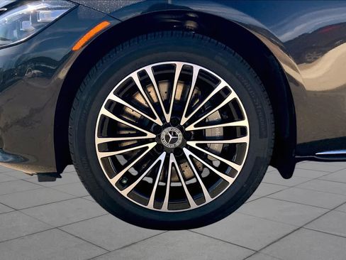 New 2024 Mercedes-Benz S 580 4MATIC Sedan image 20