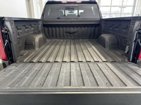 Certified 2021 Chevrolet Silverado 1500 LT Trail Boss w/ Convenience Package II image 37